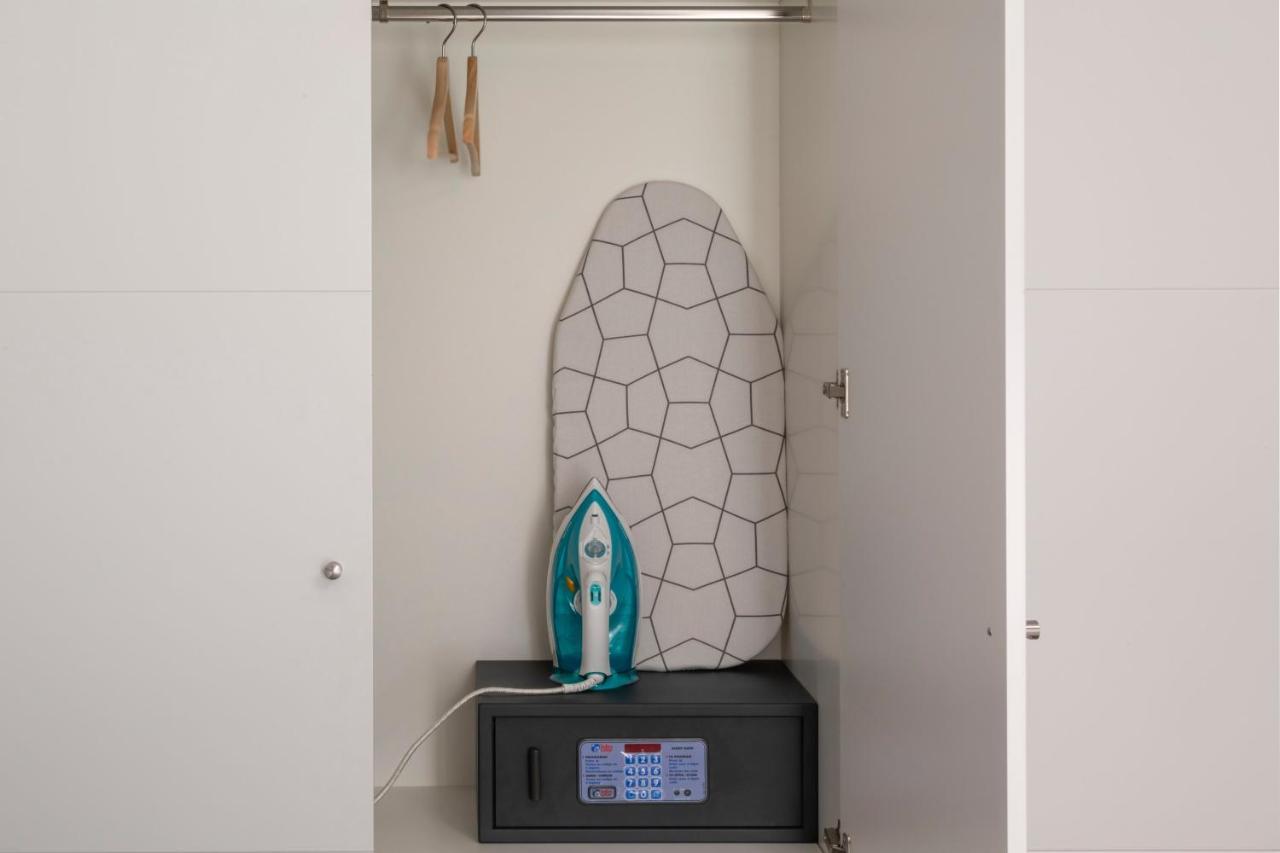Slow Suites Chueca Madrid Bagian luar foto