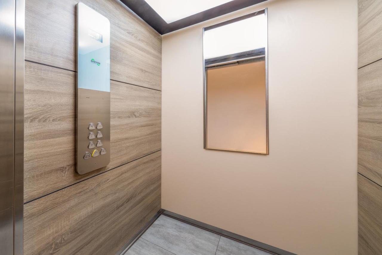 Slow Suites Chueca Madrid Bagian luar foto